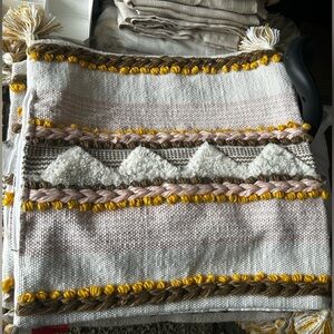 outdoor/indoor pillow cases